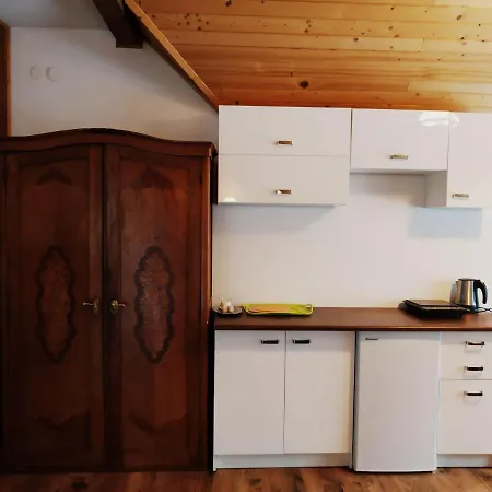 Lodge Goralskie Przy Karczmie *