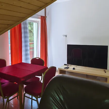 Goralskie Przy Karczmie Lodge Szlachtowa
